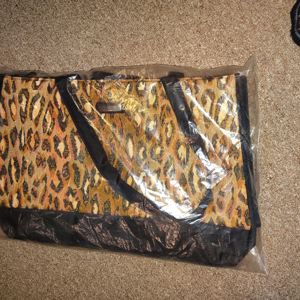 Leopard Print Tote Bag with Black Accents
